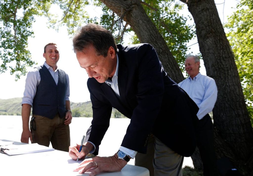 Governor Steve Bollock signs the Yellowstone River Recreation Plan